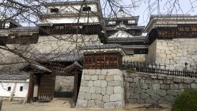 松山城